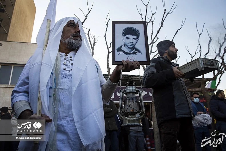 (تصاویر) تشییع ۱۵۰ شهید گمنام در تهران